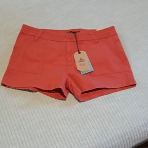 NEW Prana Tess Short. Size 14